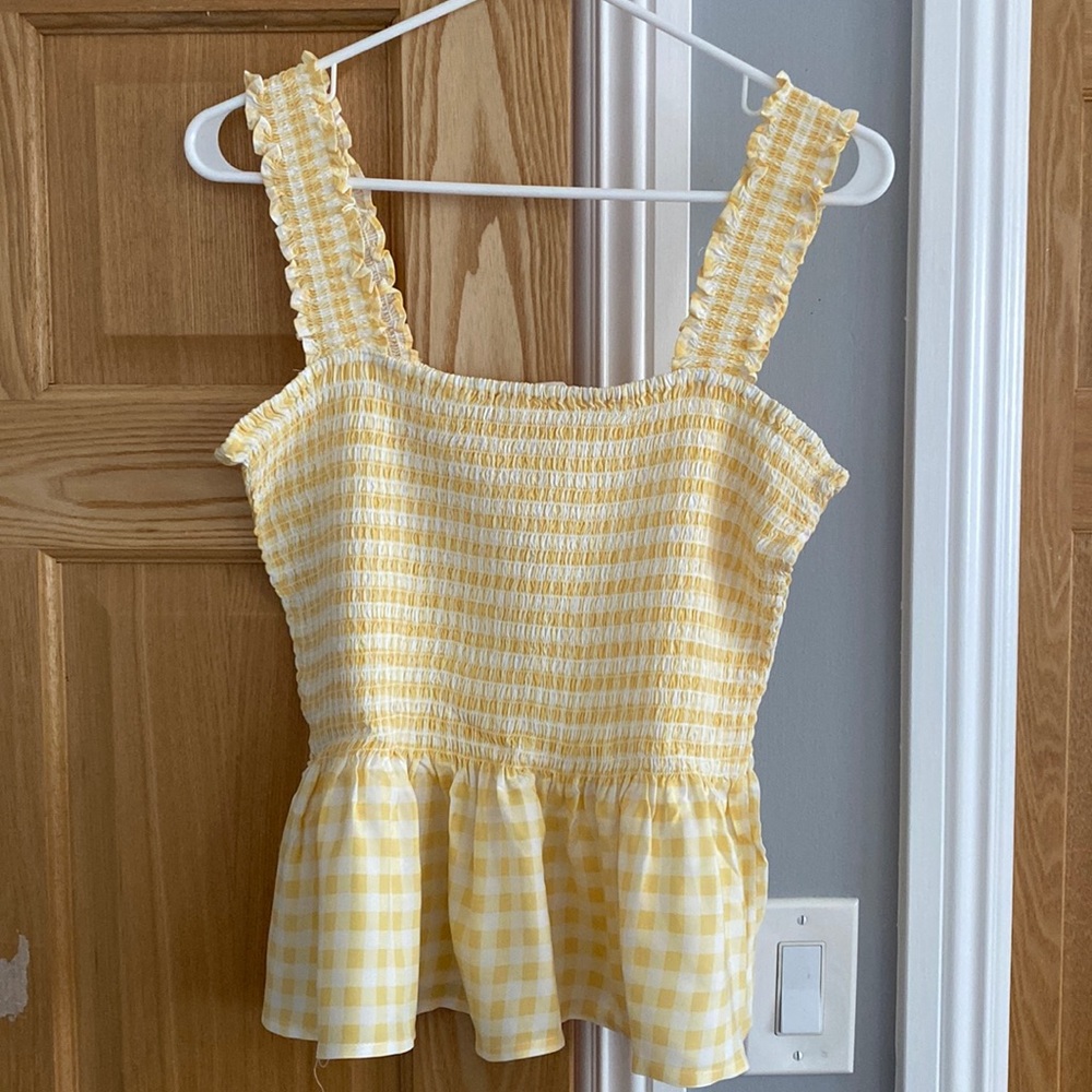 Flowy Yellow Top